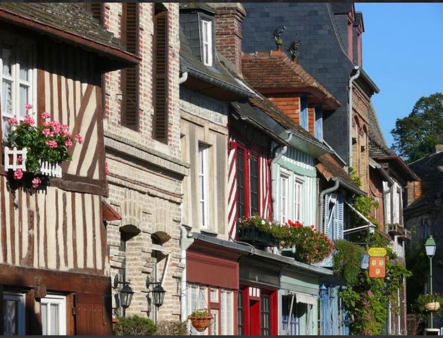 Maison A Colombages Pres De Deauville, Trouville Formentin Екстериор снимка